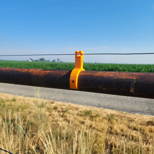 Horizontal Pipe Fence Insulators